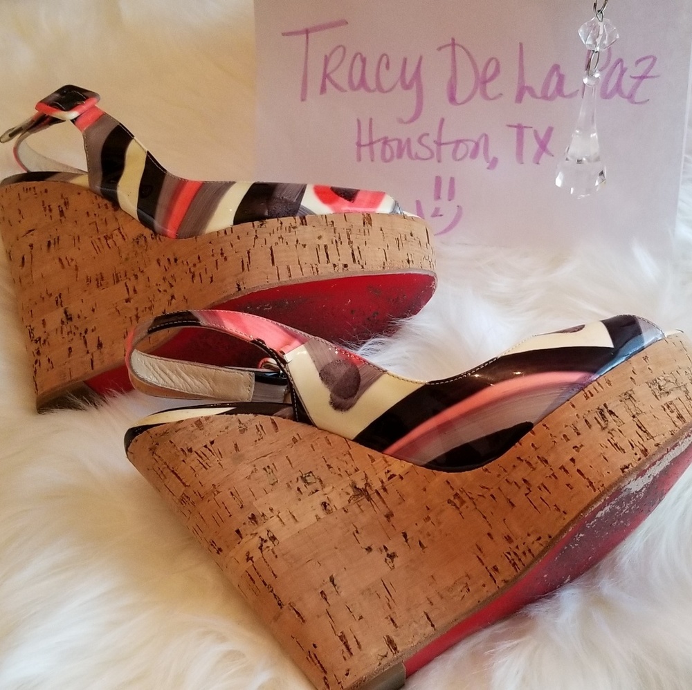 Louboutin Peep-toe patent leather wedges - Picture 3 of 8